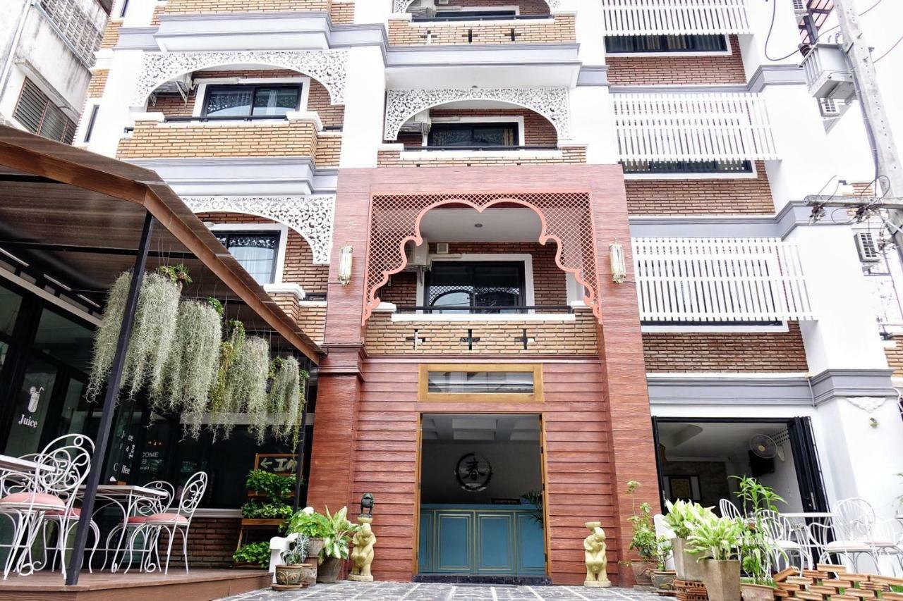 Hotel Spring@Tapae Chiang Mai Exterior foto